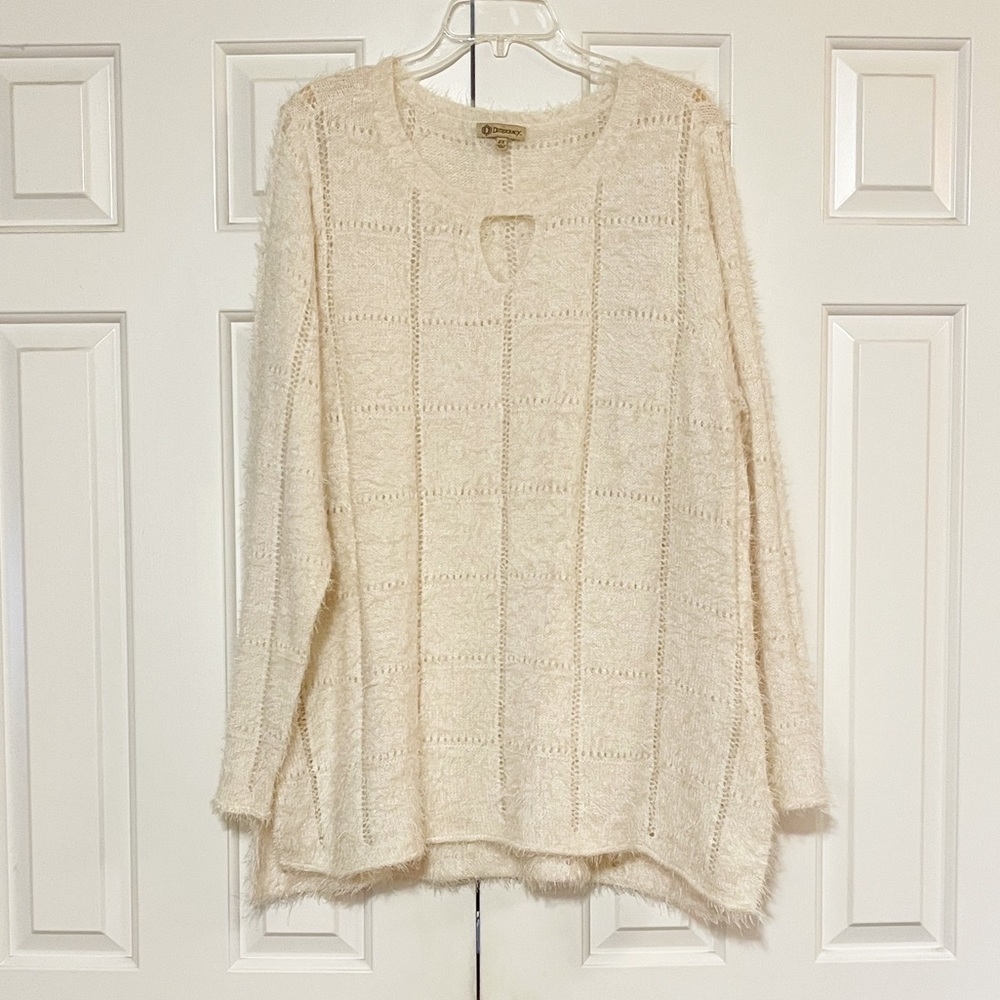 Like New! Democracy ivory cream fuzzy eyelash peephole long sleeve sweater. 2X